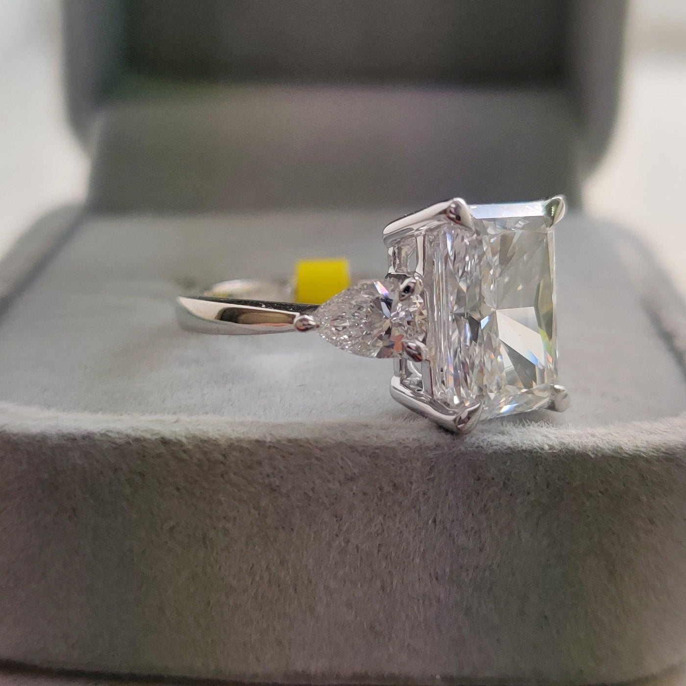 Last Piece ! Radiant & Pear Diamond Trilogy Ring Platinum 7.00Ct F/VS