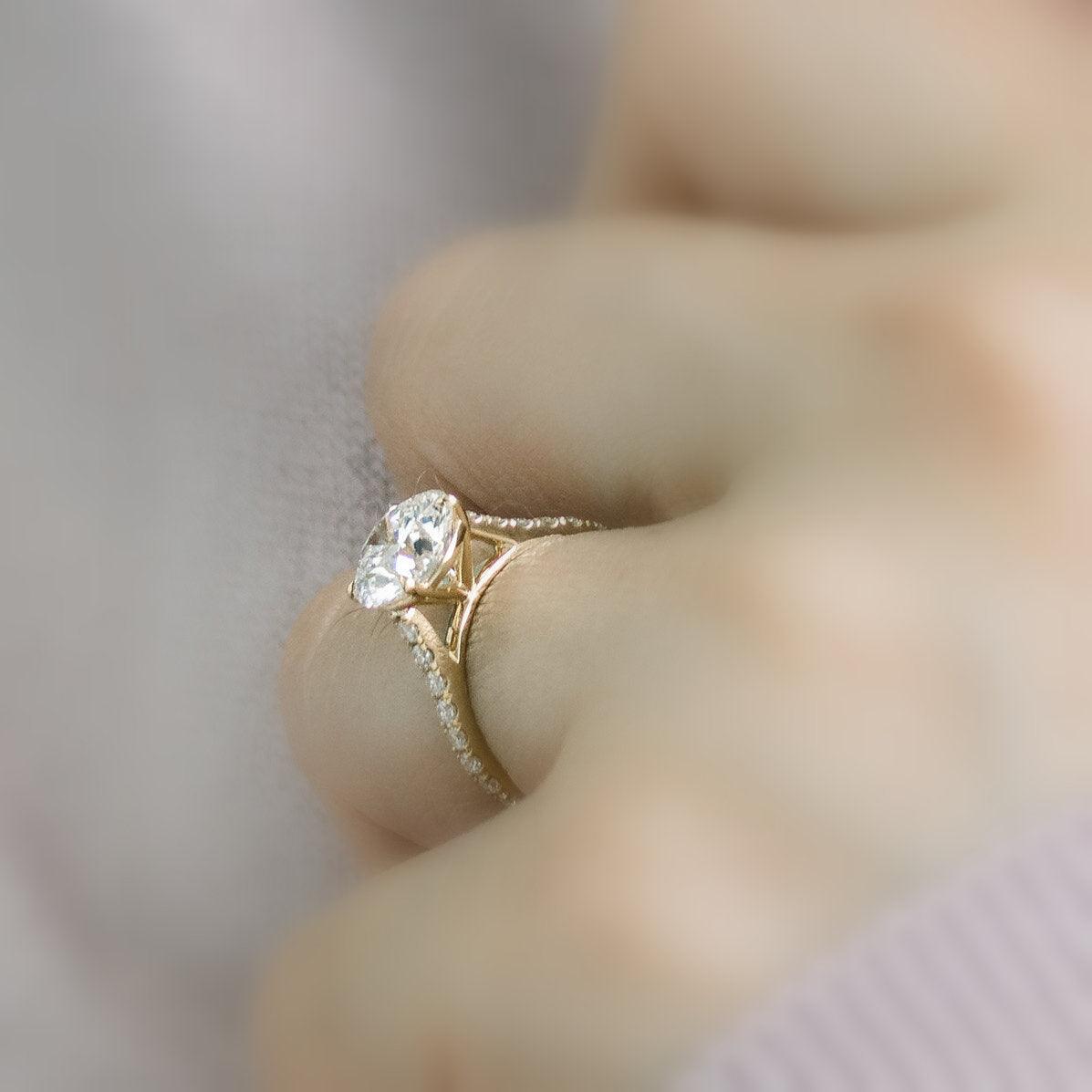 IGI Certified 5.50Ct Huge Round Diamond Engagement Ring Platinum / Gold