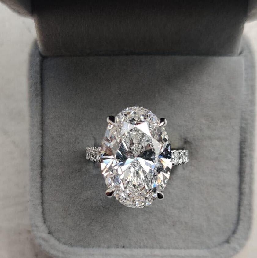 Certified G/VS Huge Oval Diamond Engagement Ring in Platinum 4.50Ct - 11.00Ct