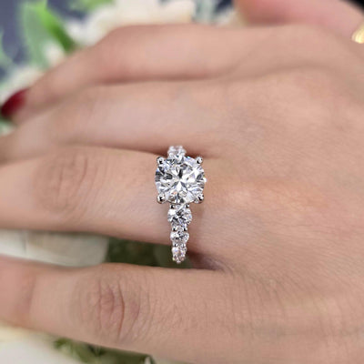 IGI Certified 3.00 Carat E/VS Lab Grown Round with Side Diamond Engagement Ring For Women
