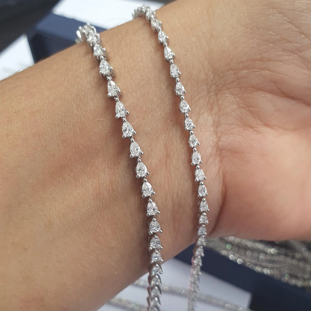 D/VVS Quality 2.00 CT 100% Natural Pear Diamond Tennis Platinum Bracelet For Women - Amada Diamonds