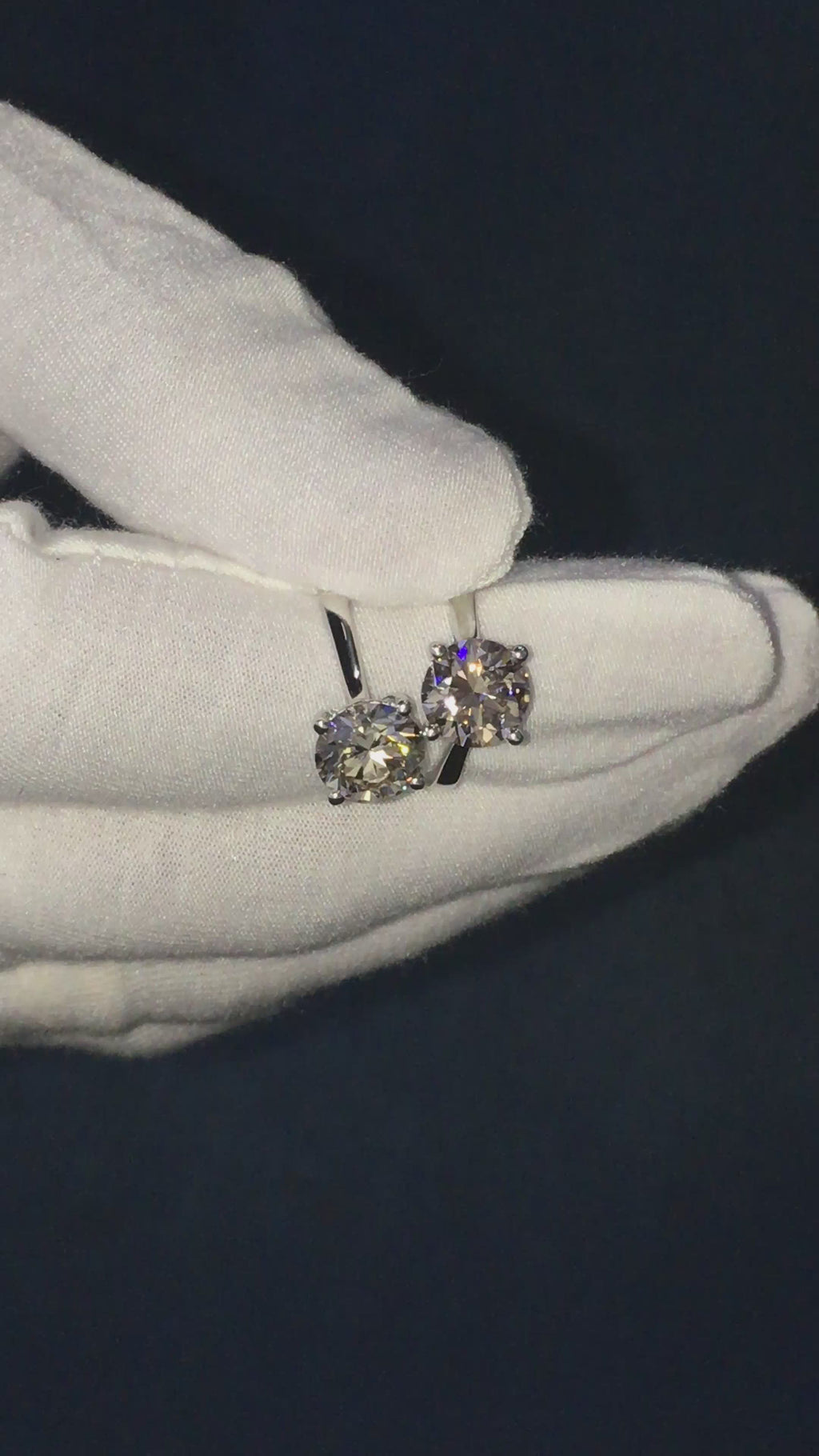 Special Offer ! 2.65CT H/VVS Huge Round Diamond Solitaire Engagement Ring in Platinum