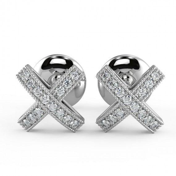 The Diamond Kiss Studs Earrings in 18K Gold