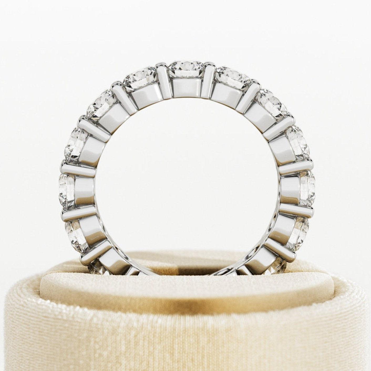 Round Diamond Claw Set Full Eternity Ring for Women's - 4.00Ct - 6.00Ct - D/VS