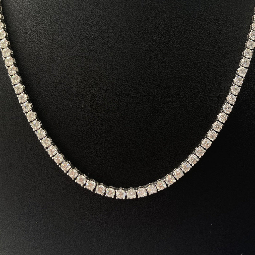 D/VVS 27.00Ct Round Diamond Tennis Necklace in Hallmarked White Gold 21 inches