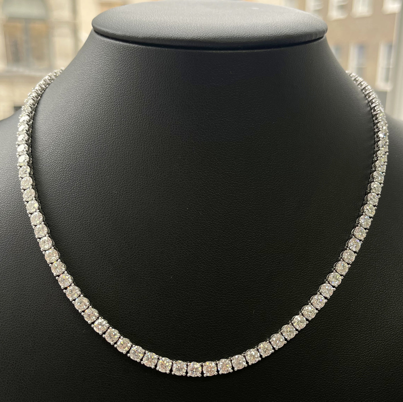 Last Piece D/VS 30.00Ct Round Diamond Straight Line Tennis Necklace in Hallmarked 9k Gold 33 grams