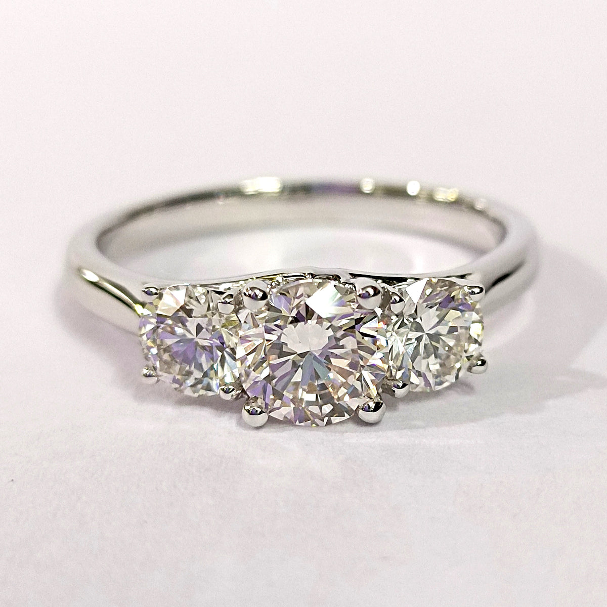 Last Piece ! F/VS 1.50CT Classic Round Diamond Trilogy Engagement Ring in Platinum