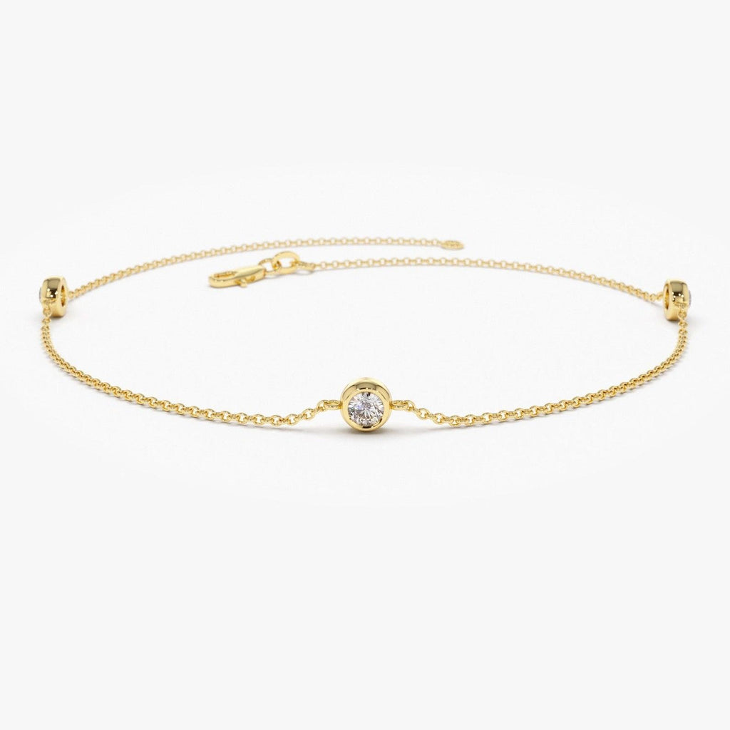 3 ROUND DIAMOND CHARM BRACELET CRAFTED IN 18K YELLOW GOLD- AMADADIAMONDS