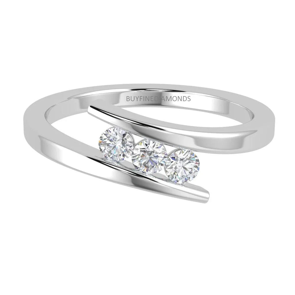 LAB DIAMOND 3 STONE TRILOGY RING 0.33CT D/VVS SET IN 9K GOLD
